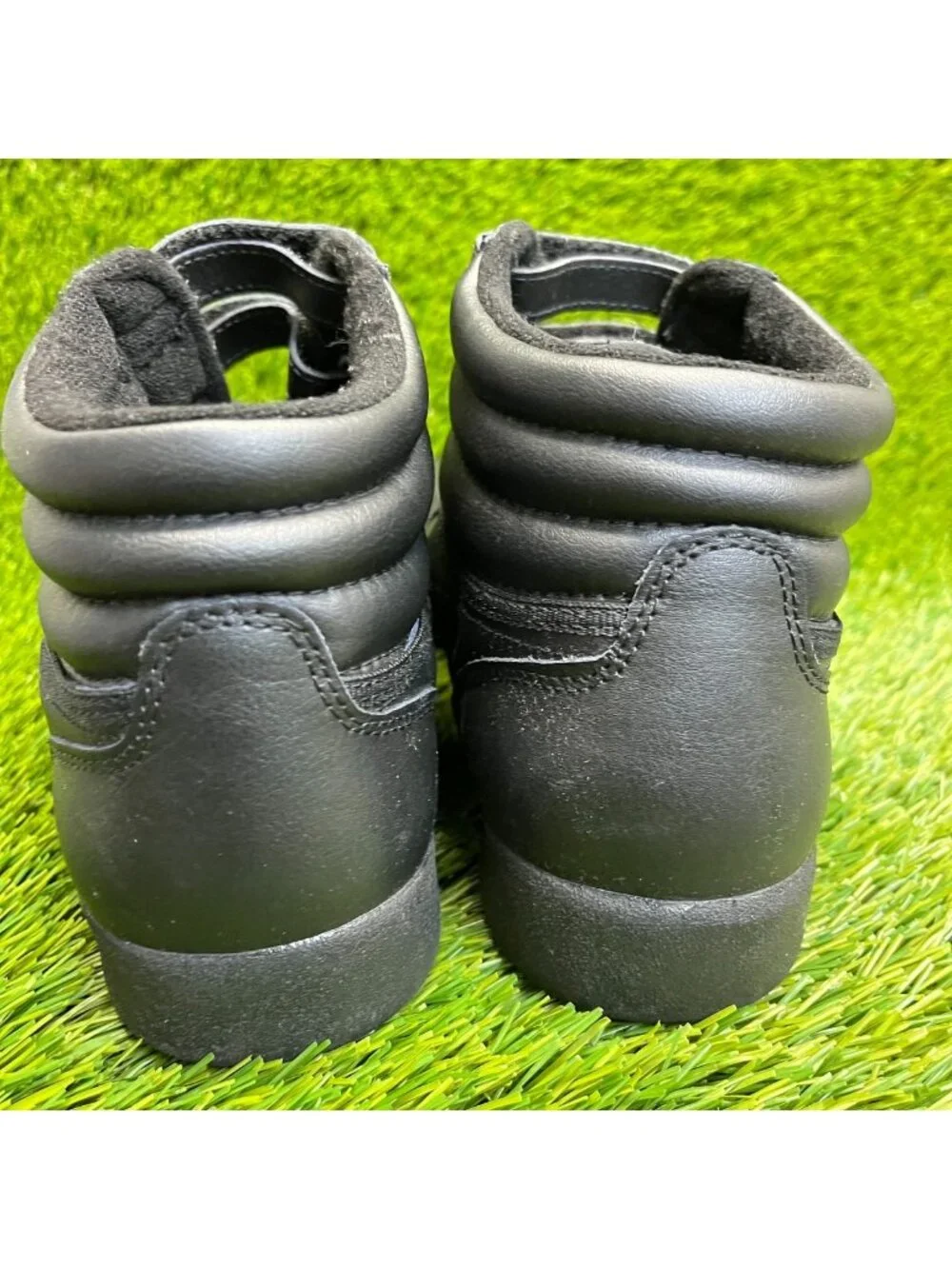 Reebok Freestyle Hi Womens Size 9.5 Triple Black Athletic Leather Shoes Sneakers